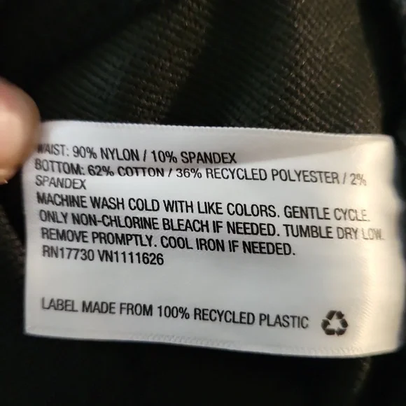 [Isabel Maternity] Black Jegging Pants - Size 00 - Picture 14 of 14